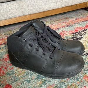 Keen work shoes